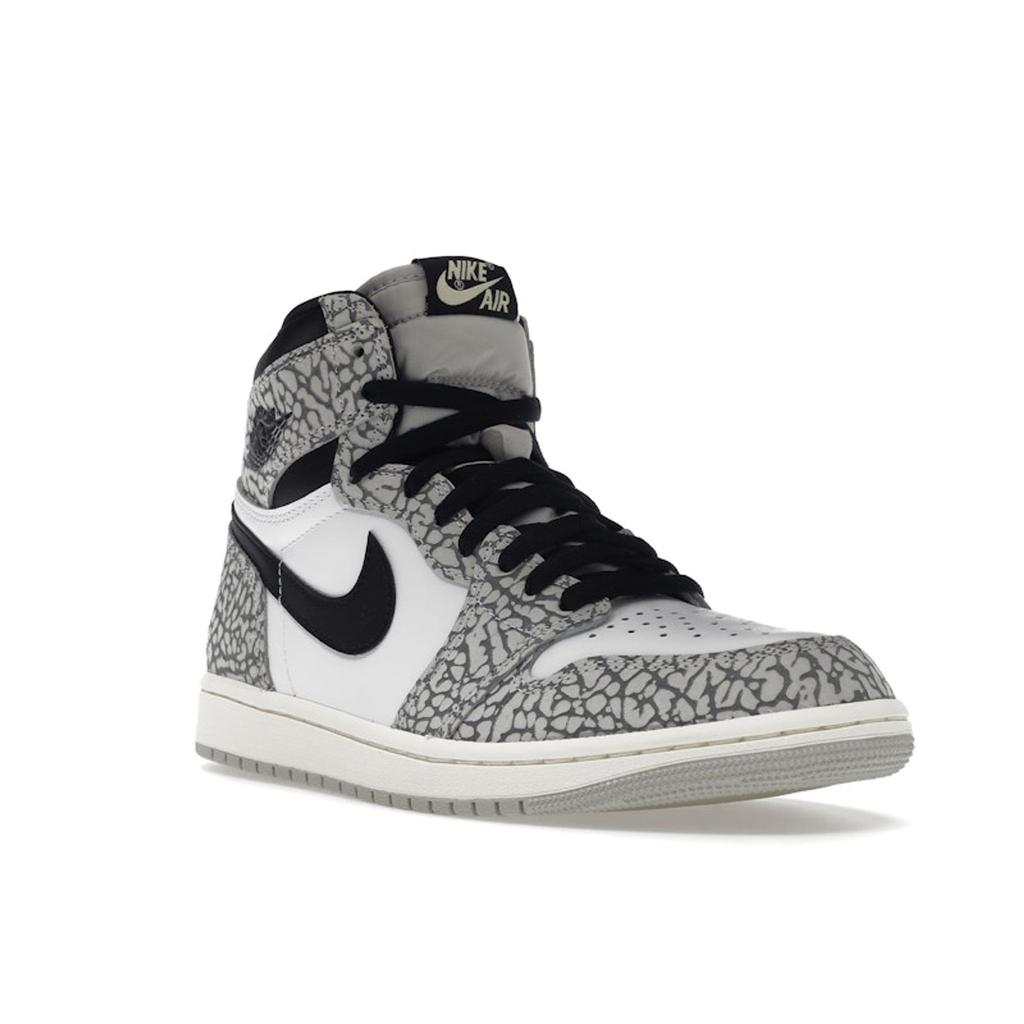 Air Jordan 1 Retro High OG White Cement Unisex Sneakers Grey Tech-Grey Muslin DZ5485-052