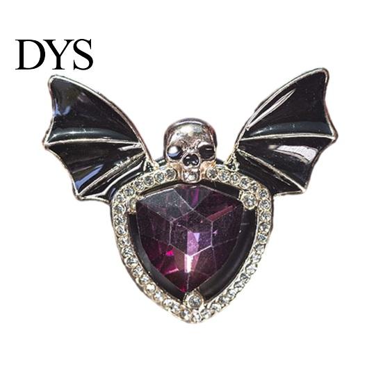 Durable Alloy Air Freshener Halloween Car Vent Clip, Metallic Skull Bat Automotive Interior Decoration Charm, Cool Auto Aroma Diffuser for Gothic