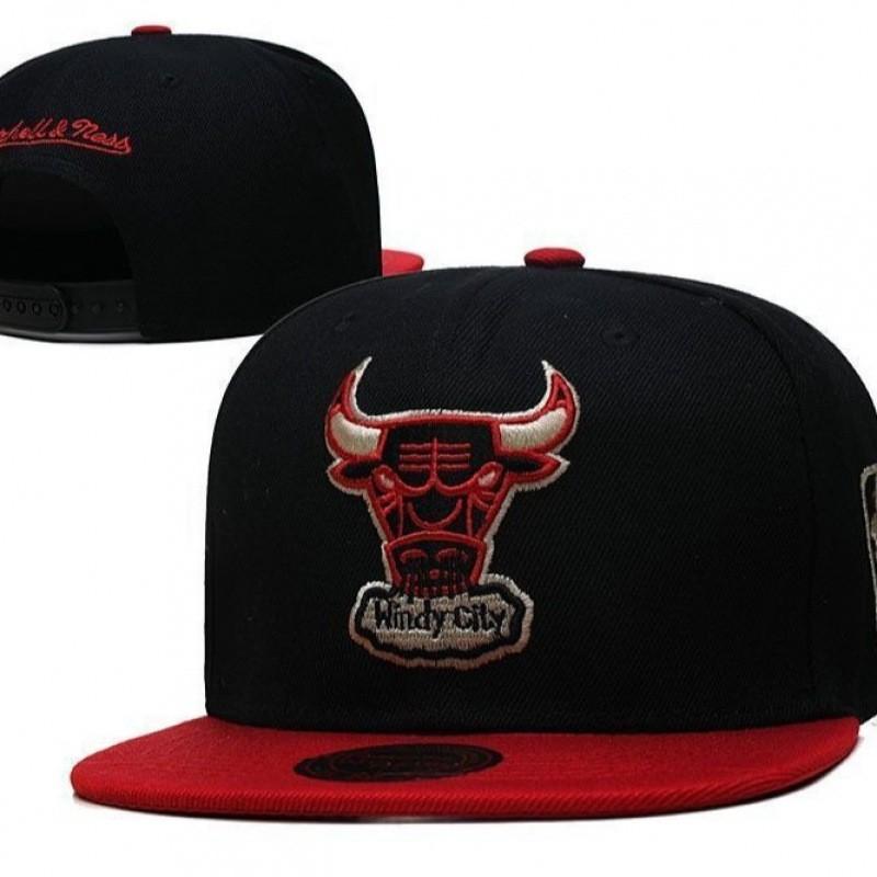 Flat Brim Embroidered Baseball Cap Adjustable Sport Sun Hat Bulls Team
