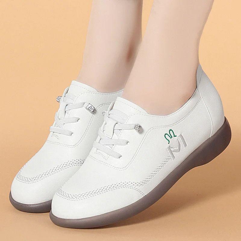 Vintage Soft Leather Women's Casual Soft Sole Light Flat Shoes Outdoor Sport Walking Trainers Summer Autumn Slip On  Sneakers