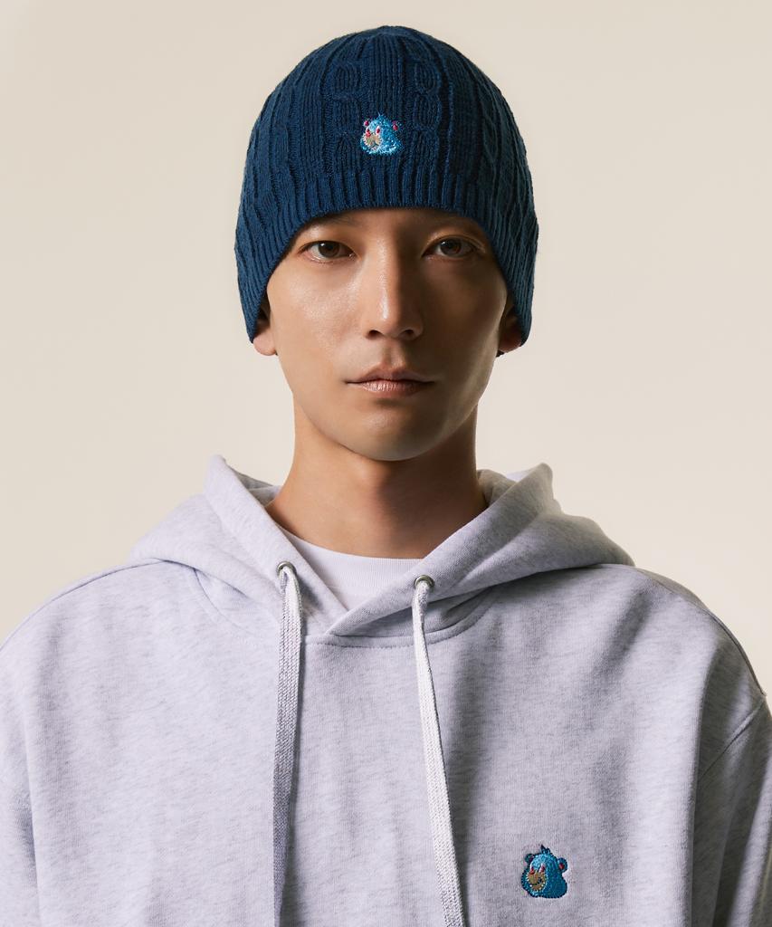 LMC Emb Bear Cable Knit Beanie Navy