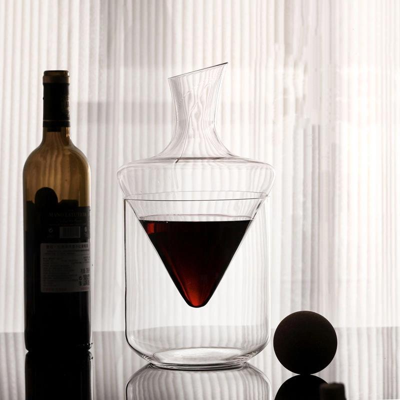 Creative Crystal Glass Wine Decanter with Slanted Spout – Ice Wine Carafe