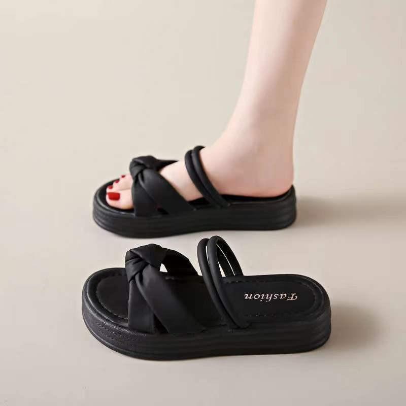 

Fairy wind two wearing sandals female summer 2025 new platform casual half drag outer slippers Roman beach shoes 40