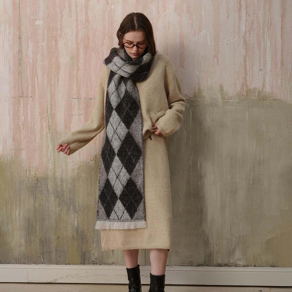 New retro rhombus jacquard plaid scarf autumn and winter women's high-end warm scarf