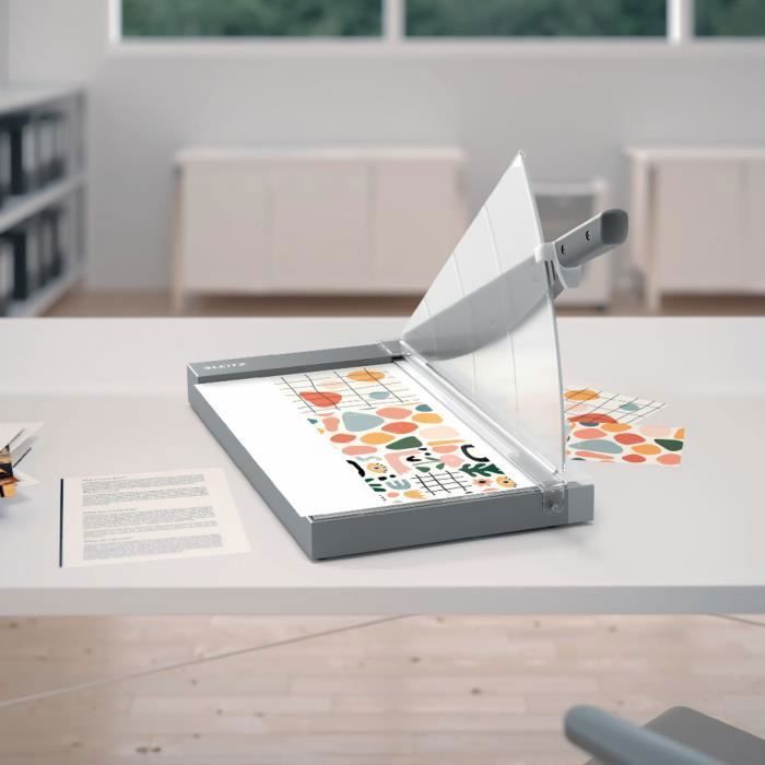 Leitz Precision Office Pro A3 Kutter - LEITZ - Kraftig og Robust - Kutter opptil 25 Ark - EdgeGlow