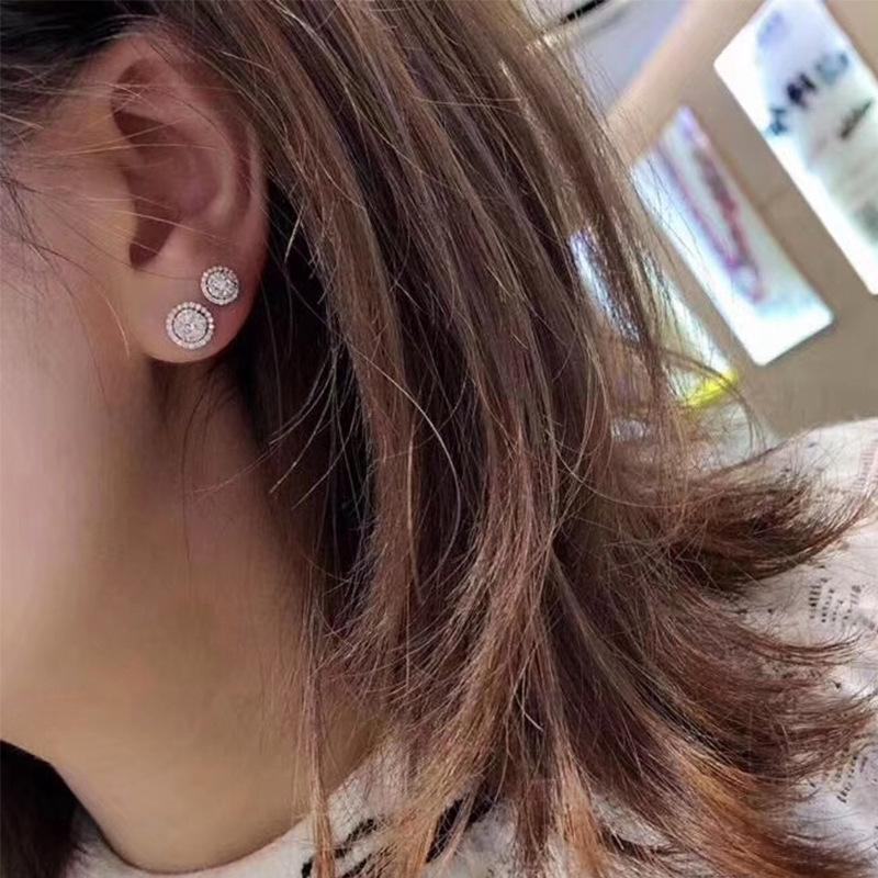 Exquisite and Compact Synthetic Zircon Earrings with A Minimalist Circular Design, Suitable for All Occasions As Exquisite Jewelry