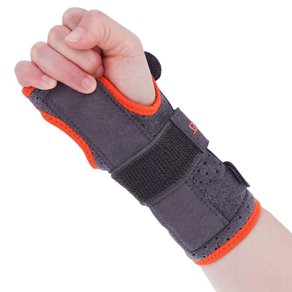Aolikes 1Pcs New Wrist Brace Carpal Tunnel For Women Men, Adjustable Night Sleep Support Brace With Splints