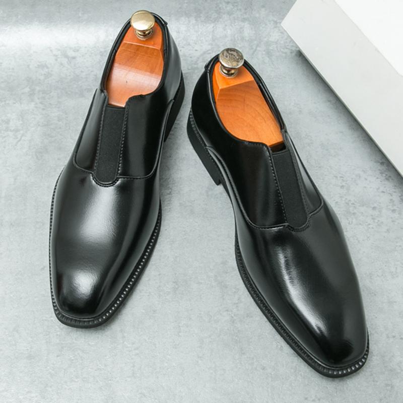 Fashion British New Pointed Brown Black Business Casual Shoes For Men Formal Wedding Prom Dress Homecoming Pageant Zapatillas Hombre