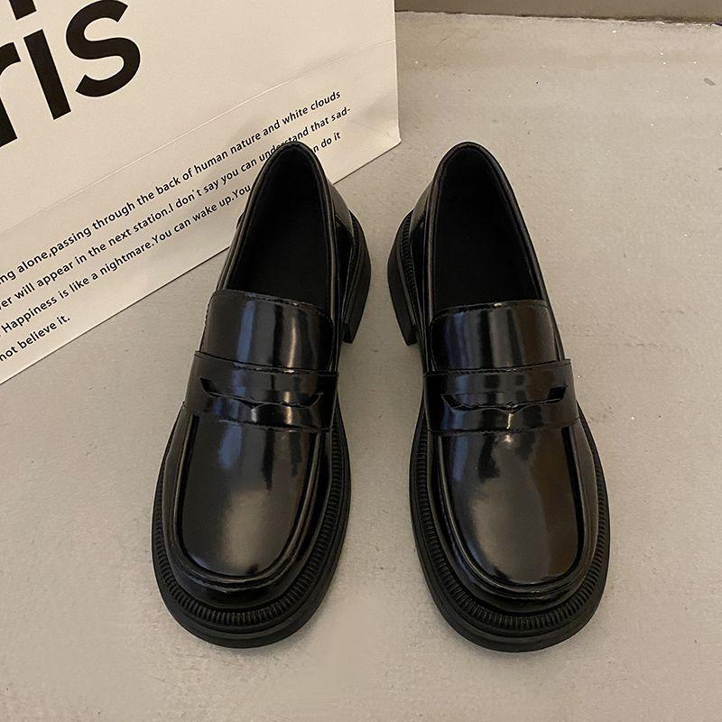 

Women s Spring 2025 British Style Leather Loafers - Chunky Heel, Slip-on, Plus Size 35 чёрный