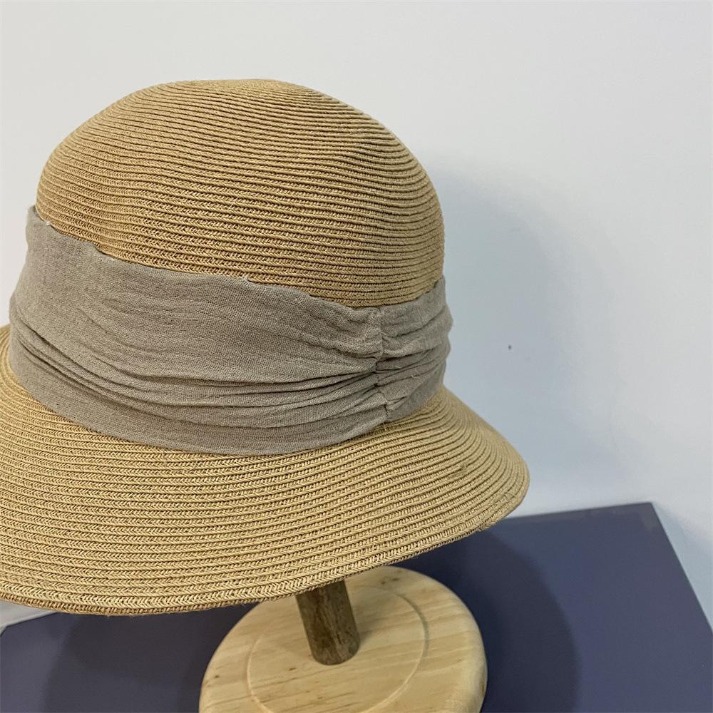 Straw Hat Women's Summer Big Brim Versatile Sunscreen Visor Pleated Seaside Straw Hat Face Covering Sun Hat