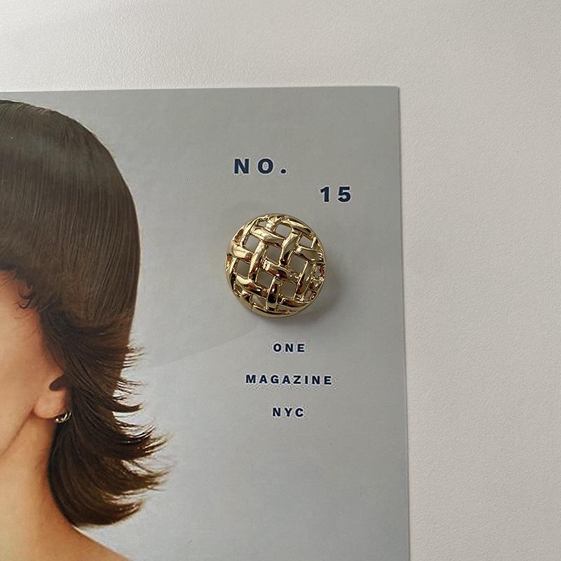 Yisen ESSTUDIO Retro-Style Metal Button Fur Tweed Coat Jacket