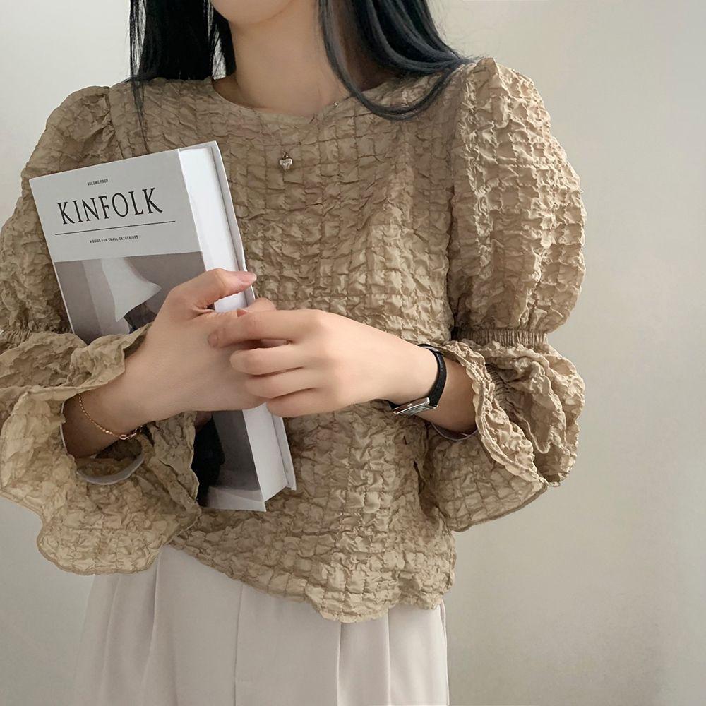 South Korea Chic Spring French Temperament Round Neck Bubble Ruffle Design Loose Casual All-match Lantern Sleeve Shirt Woman