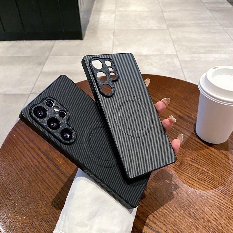 Suitable for Samsung S25 Ultra Mobile Phone Case Carbon Fiber Magnetic S23 Men's Model