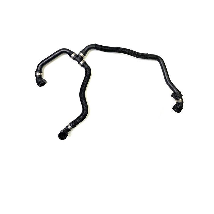 Kompatibler Gummi-Kühlerschlauch für BMW X3/X4 G01/G02 (Teil 1712753553)