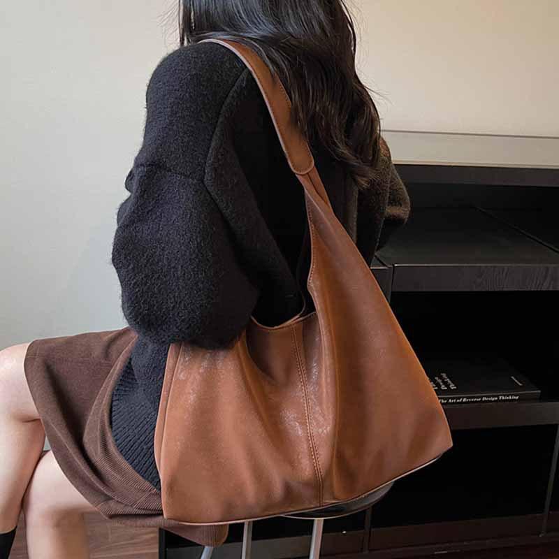 Large-capacity Bag Women's 2025 Autumn and Winter New Simple Soft Leather Shoulder Underarm Bag Retro Commuter Tote Bag