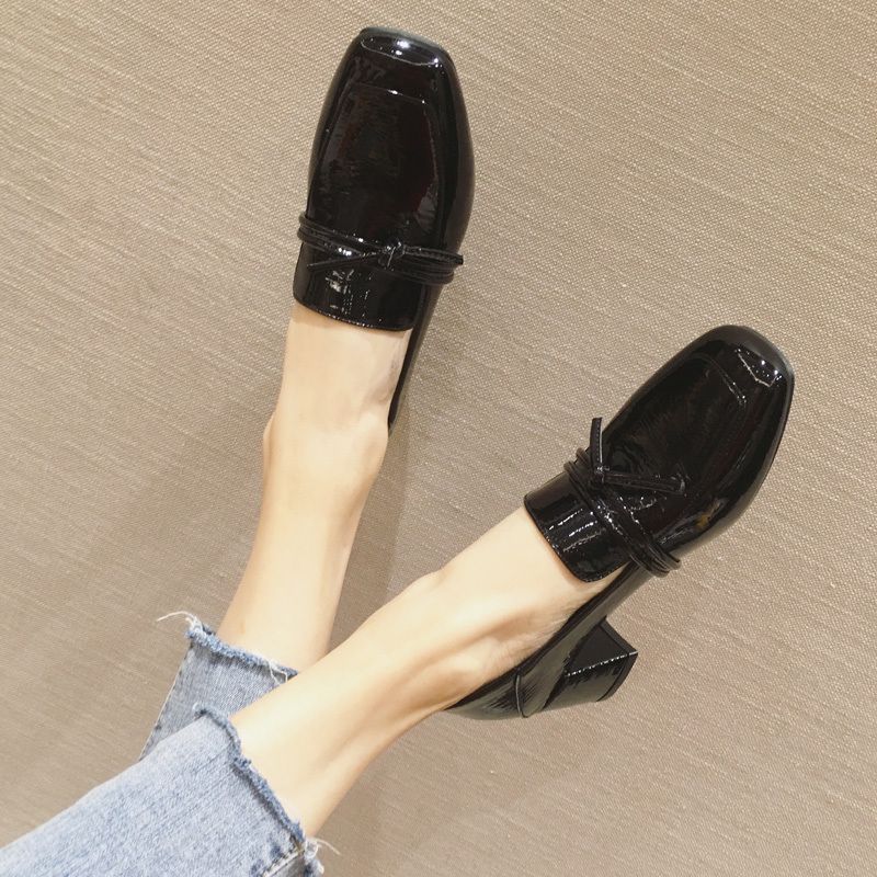 Small Leather Shoes Women's 2025 Spring New Retro Square Head Soft Leather Thick Heel Single Shoes High Heel Women's Shoes British Style Loafers