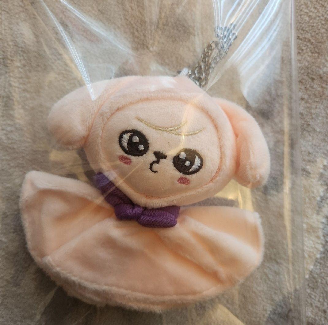 [USED] Last one left: SKZOO Teru Teru Bouzu Charm Plush Toy, Puppy Seungmin