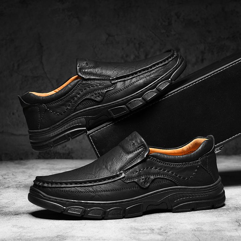 Genuine Leather Flat Shoes Classic Soft Leather Handmade Breathable Men Shoes Men Loafers Slip On Business Casual Shoes