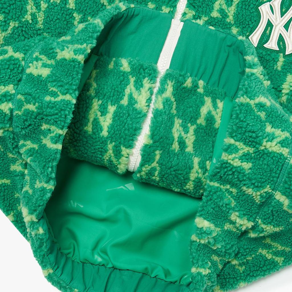 New MLB Velvet feel Coat Unisex Green 3AFDM0126-50GNS