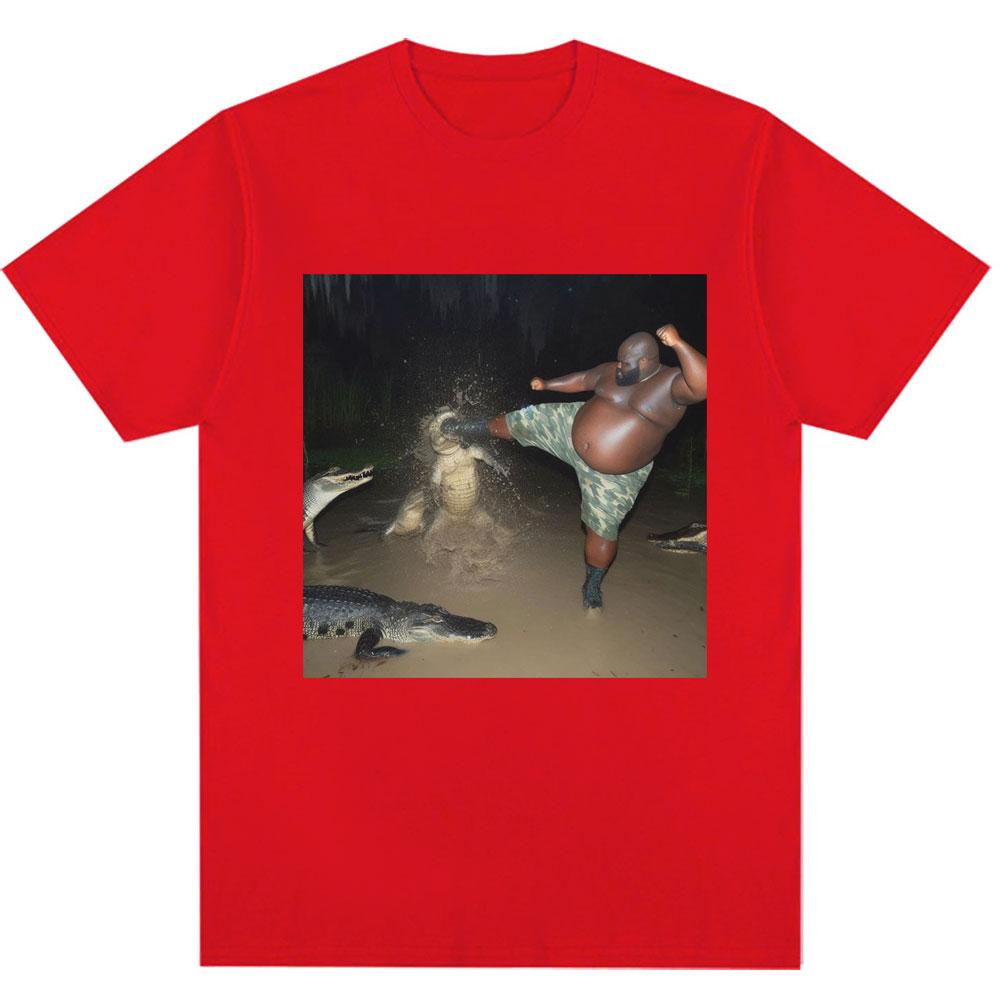 Funny Man Kick Alligator in Swamp Meme Tshirt Men Women Humor Vintage Short Sleeve Oversized Cotton Casual Tshirt Streetwear