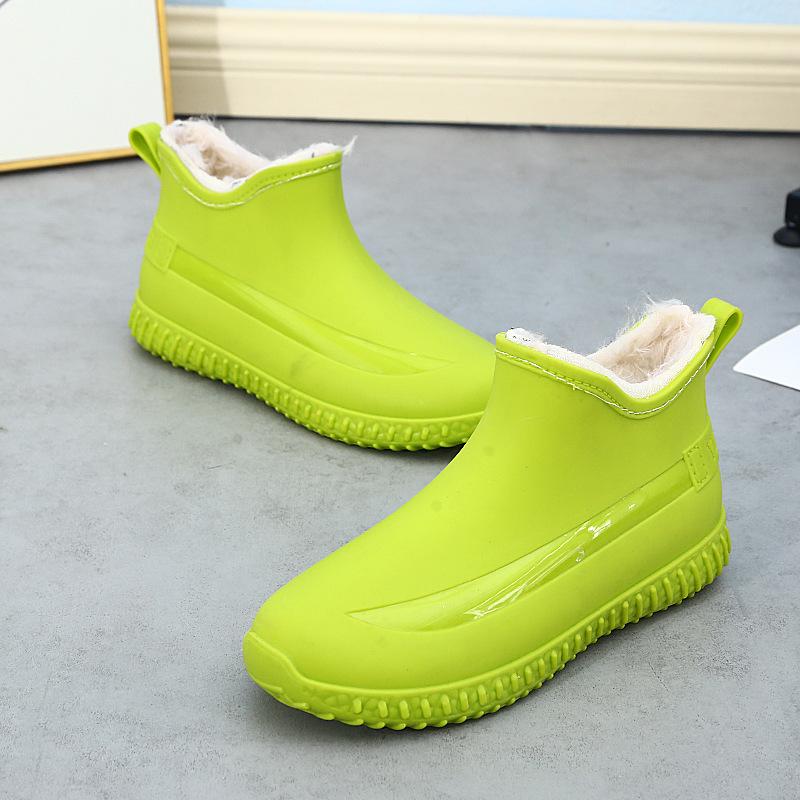 Fashion Rain Shoes Women's Fashion Adult Short Rain Boots Wear Non-slip Water Shoes Velvet Cotton Kitchen Short Rubber Shoes Low Tube