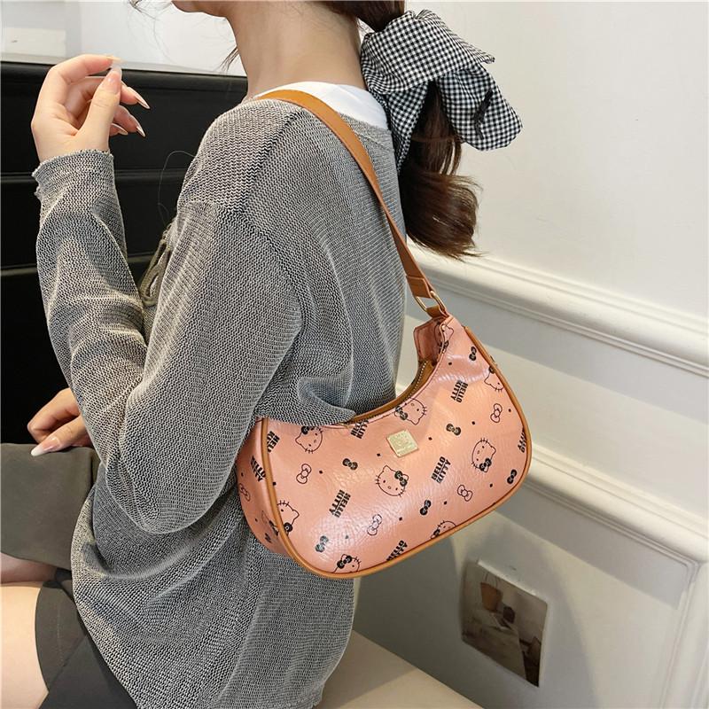 Korean Style Versatile Women's Shoulder Bag - Autumn/Winter Fashion Dumpling Print Bag