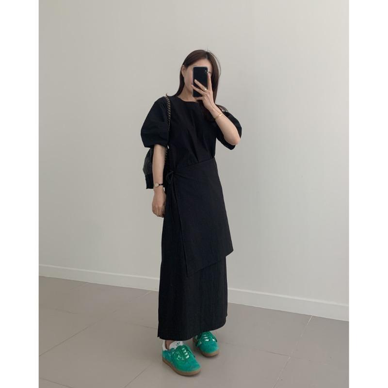 

Французское женское платье с круглым вырезом, шнуровкой и приталенной талией One Size чёрный