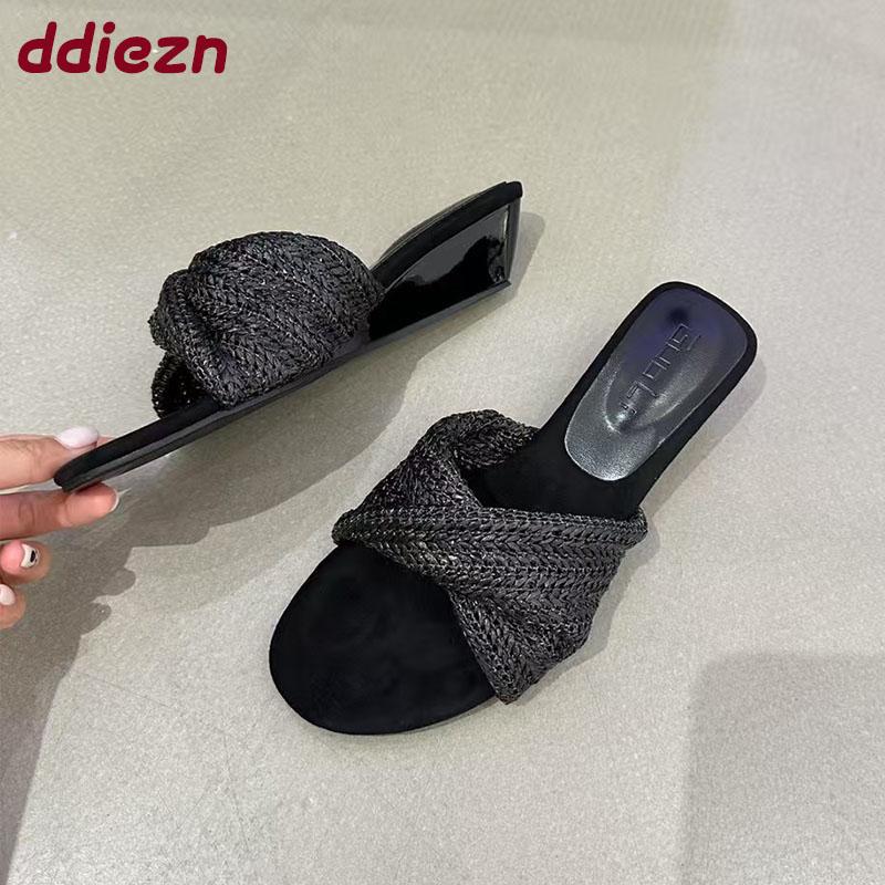 Fashion Fashion Round Toe Ladies Wedges Sandals Shoes Summer Beach Female Slides Low Heel Women Wedges Sandals Shoes Slippers 2025 New