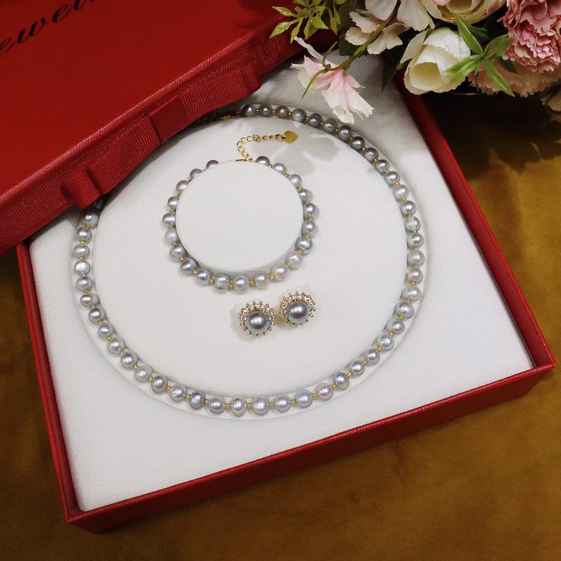 Elegant Grey Freshwater Pearl Necklace Set: 7-8mm Near Round, Strong Luster, Ideal Gift for Mom. 7-8mm