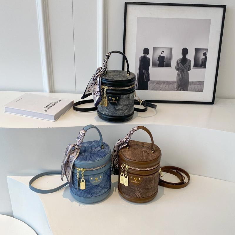 Direct Batch Cylinder Retro Portable Small Bag Women's New Autumn and Winter Fashion Casual Bucket Bag Messenger Sheet