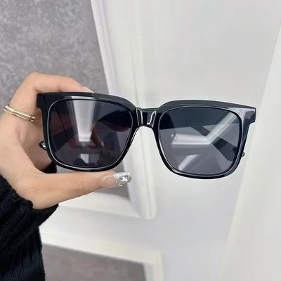Klassische quadratische lässige Mode-Sonnenbrille Damen Herren Vintage stilvoll ovalförmig minimalistisch weiblich männlich