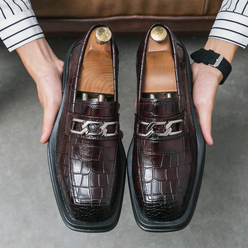 

Men s square head casual leather shoes British business dress men s shoes Korean version versatile one-pedal trendy shoes men 45 коричневий