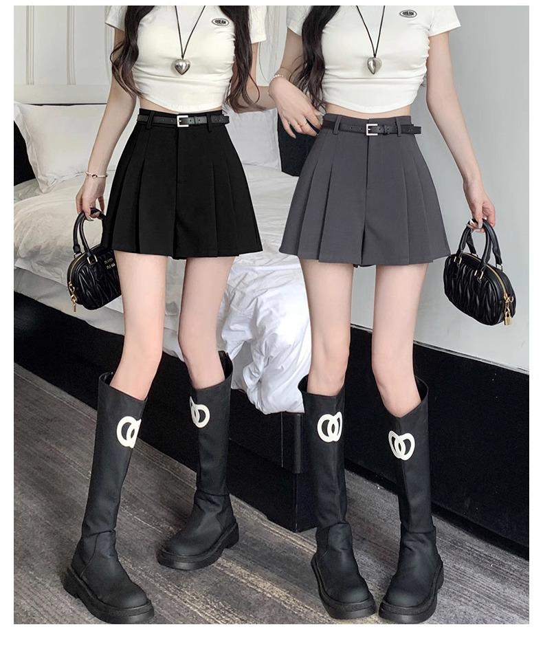 Fustă-pantaloni plisată gri pentru femei: Pantaloni scurți de vară 2024 cu talie înaltă, largi pe picior.