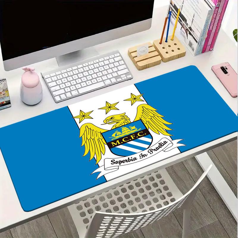 Tappetino per mouse con stemma del Manchester United, Tappetino per mouse da gaming, Tappetino per tastiera, Decorazione da scrivania per computer portatile, Regalo per tifoso, Regalo di compleanno
