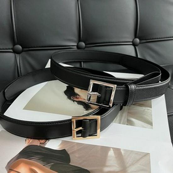Women's Exquisite Style Genuine Leather Belt with French Gold Buckle – Versatile and Luxurious.