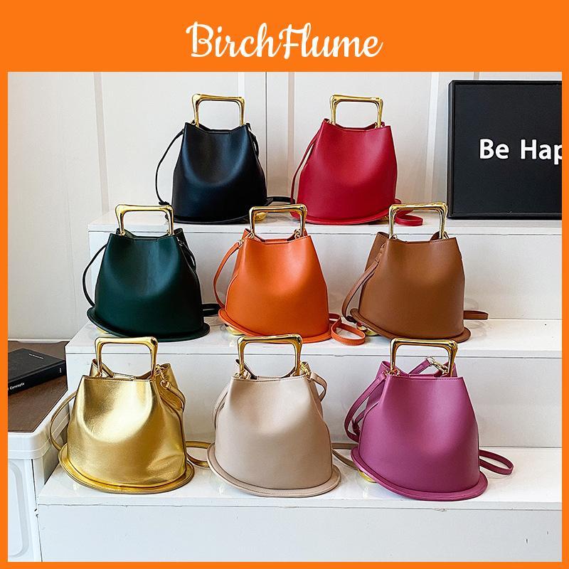 Street Style Bucket Bag For Women Pu Material With Magnetic Closure And Inner Pockets