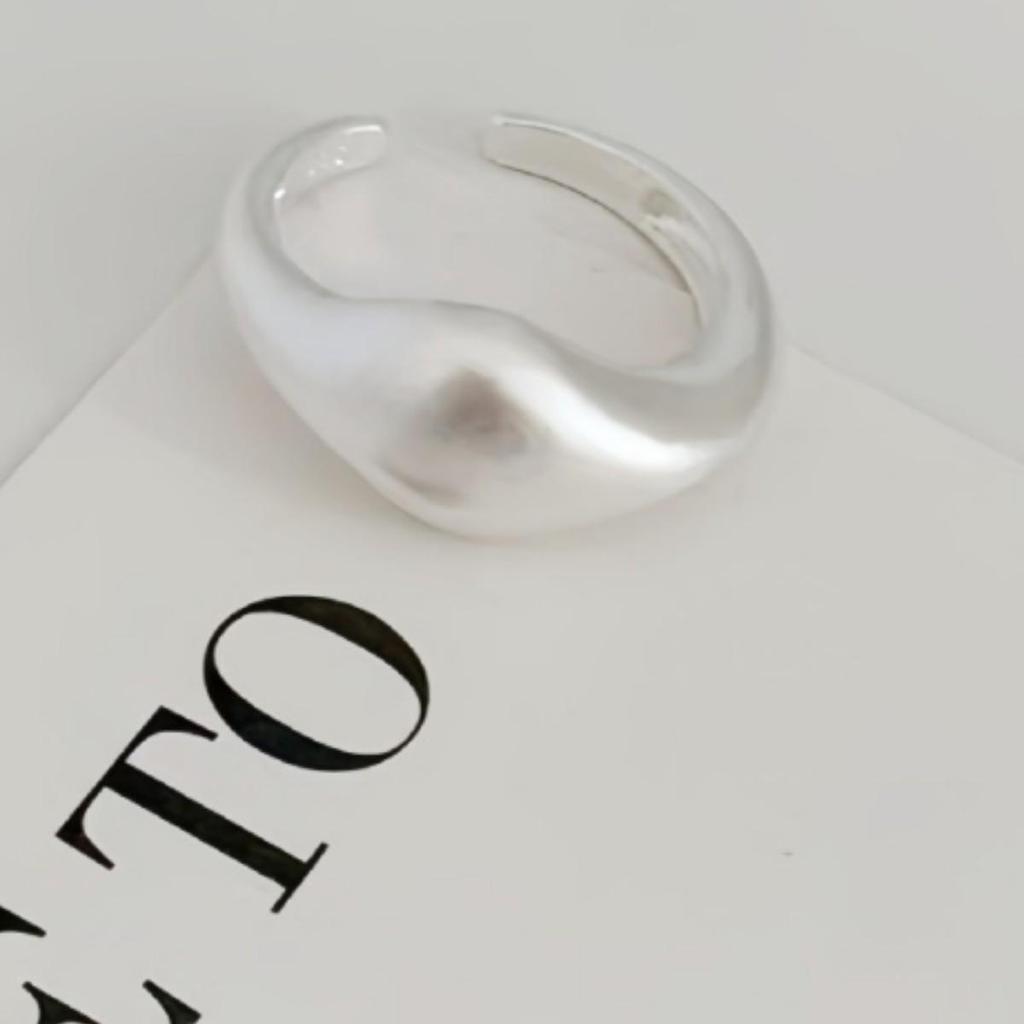 Matte Brushed Open Ring - Simple, Cold Style, Versatile Design.