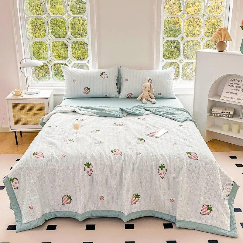 Cute Cartoon Printed Thin Blanket Summer Cooling Air Condition Quilt Single Double Bed Household Lightweight Comforter Bedspread