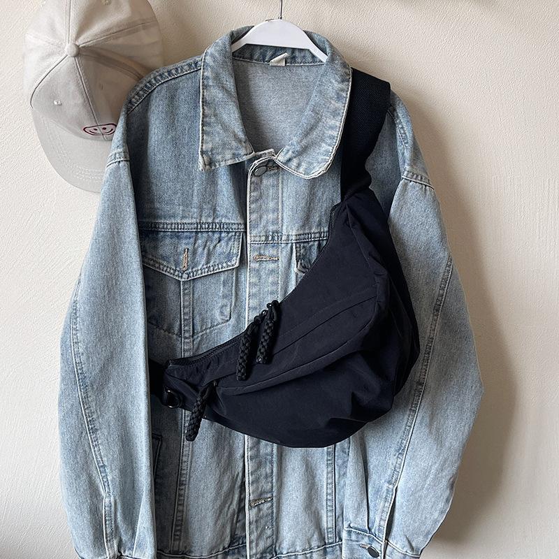 Große Kapazität Teigtaschenbeutel Damen neue leichte Umhängetasche Nylon Pendlertasche Sport Radtasche