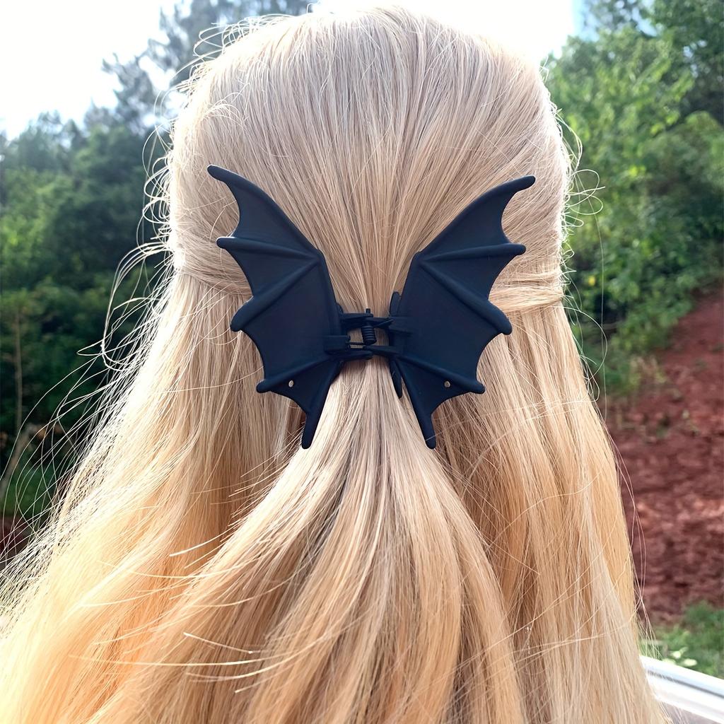1pc Large Metal Bat Wing Hair Clip - Gothic Punk Style Ponytail Holder for Women, Perfect for Halloween & Christmas Parties