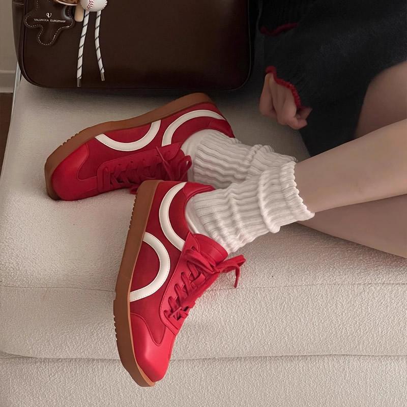 

Весна 2025 Новый стиль Легкая Повседневная Черная Обувь Deqin На Плоской Подошве Спортивные Женские Кроссовки Удобная Дышащая Резиновая Подошва 40 красный