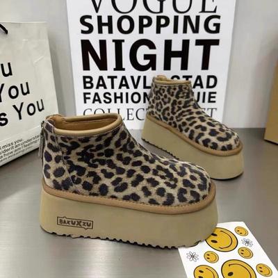 Modische Schneestiefel mit Leopardenmuster für Damen, Herbst und Winter 2024, neu, Kuchen-Plateausohle, runde Spitze, vielseitig, Reißverschluss hinten, warme Schneestiefel