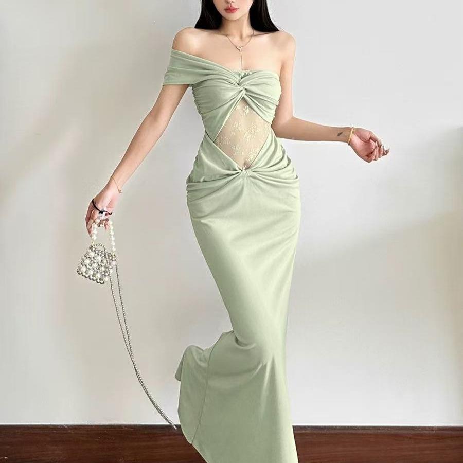 Holiday Wind Green Design Slanted Shoulder Kinked Dress Women's Summer New Lace Splicing Travel Temperament Long Dress