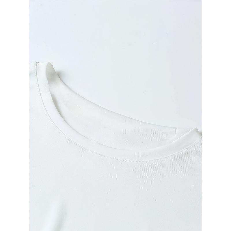 Womens Cottagecore Wildflower Print Tee Black White Design Crew Neck Short Sleeve Soft Breathable Lightweight Relaxed Fit Machine Washable All Season