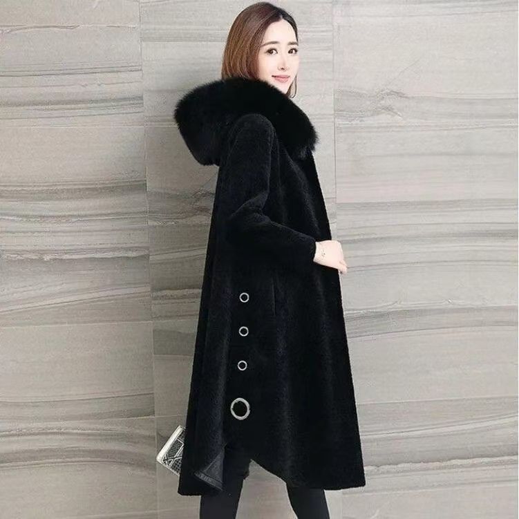 

Granular sheep shearing coat women s medium and long winter imitation fox fur hooded integrated imitation fur coat 2XL recommends 145-80kg чёрный