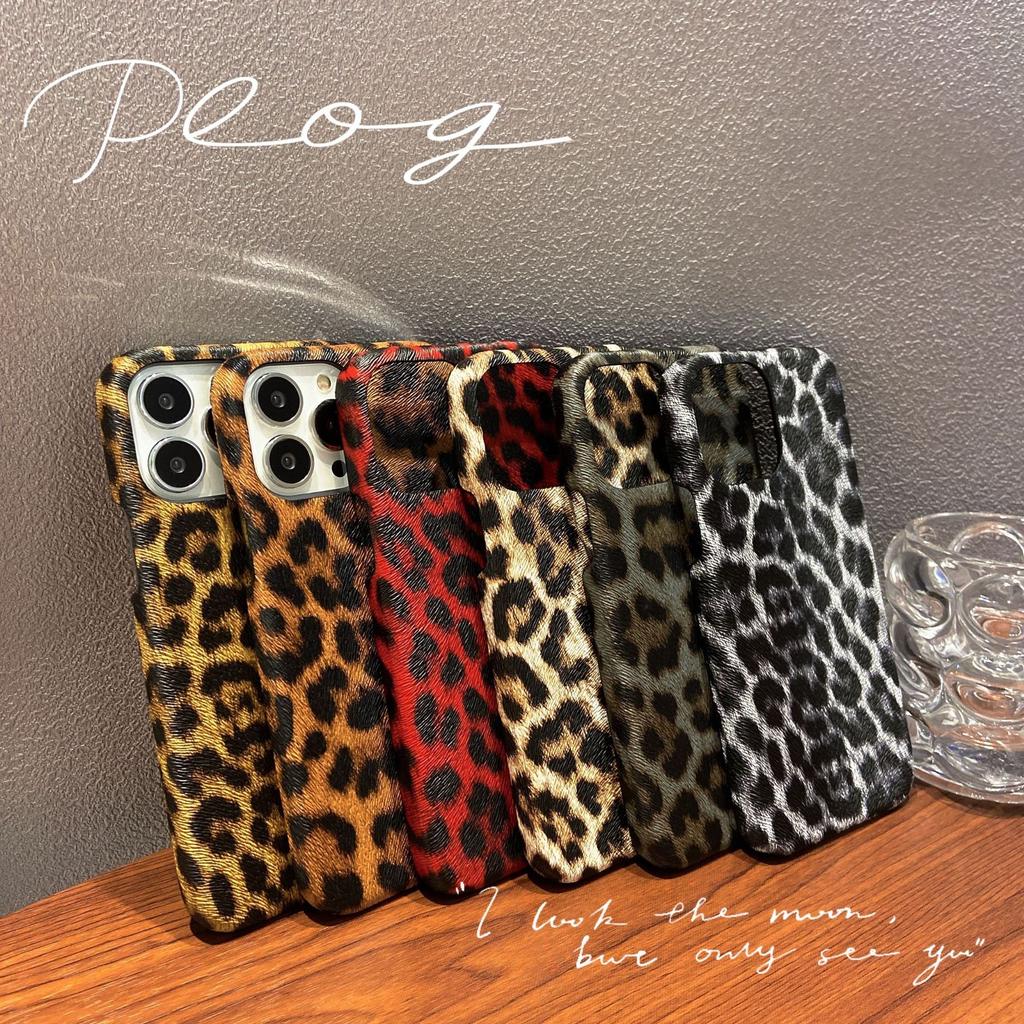 ins leopard print leather case, suitable for iPhone17Pro Max mobile phone case, Apple 13 half pack hard case.
