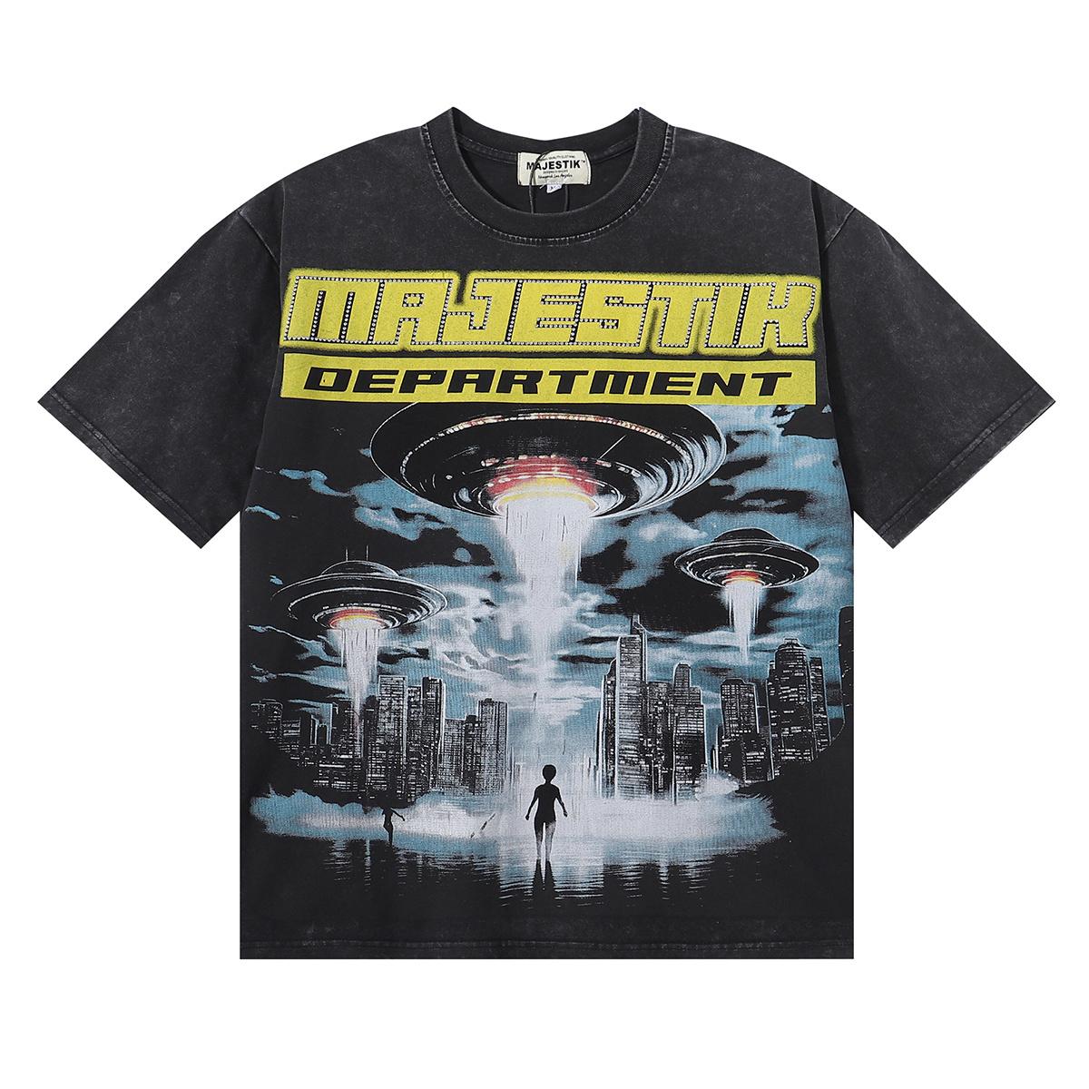 Summer Men s and Women s Majestik UFO Alien Invasion Graphic T-Shirt, Vintage Washed Black Streetwear Tee S