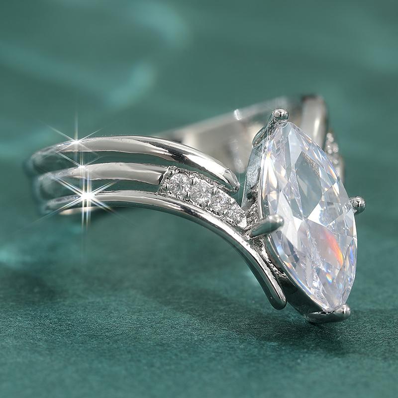 Exquisite Inlaid White CZ Women's Ring Trendy CopperColor Geometry Daily Wear Party Jewelry Anniversary Gift