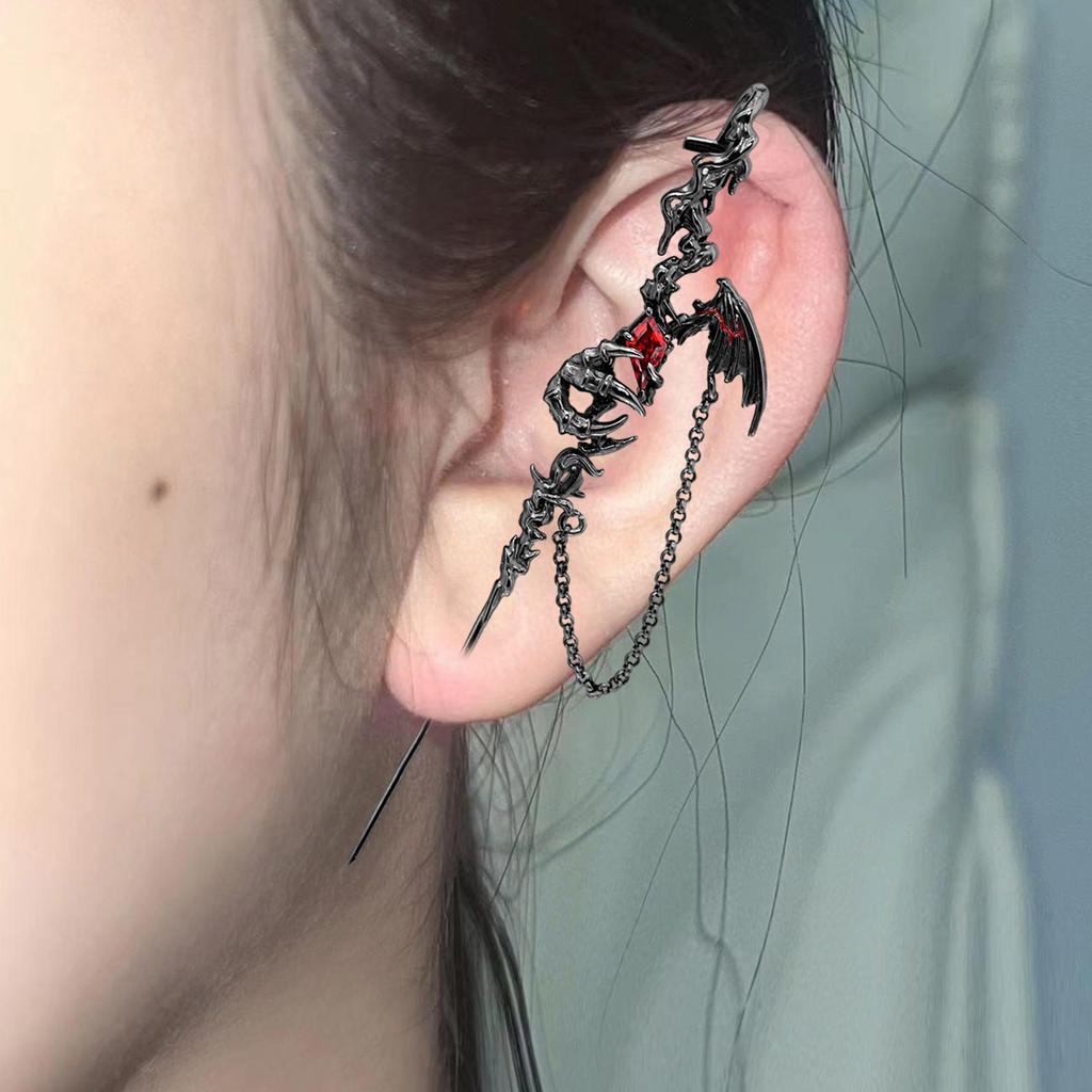 Örhängen med legeringsormpiercing för kvinnor som visar upp en unik blandning av moderna kinesiska designer och söta, coola stilar