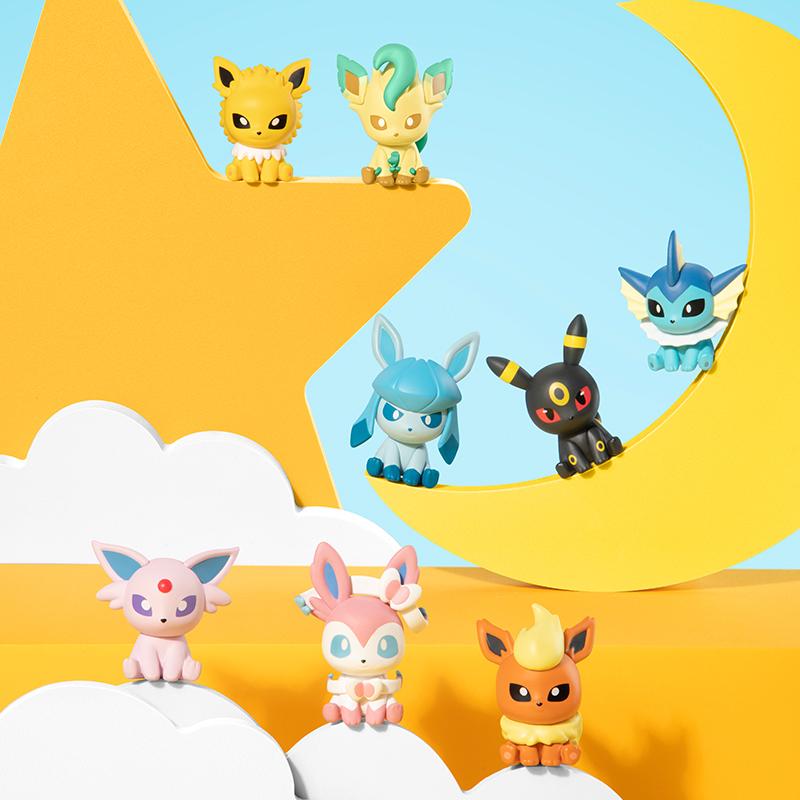 Pokemon Anime Blind Box Poke Ball Action Figures Sylveston Umbreon Vaporeon Mini Dolls Funism Genuine Model Ornament Toys Gift